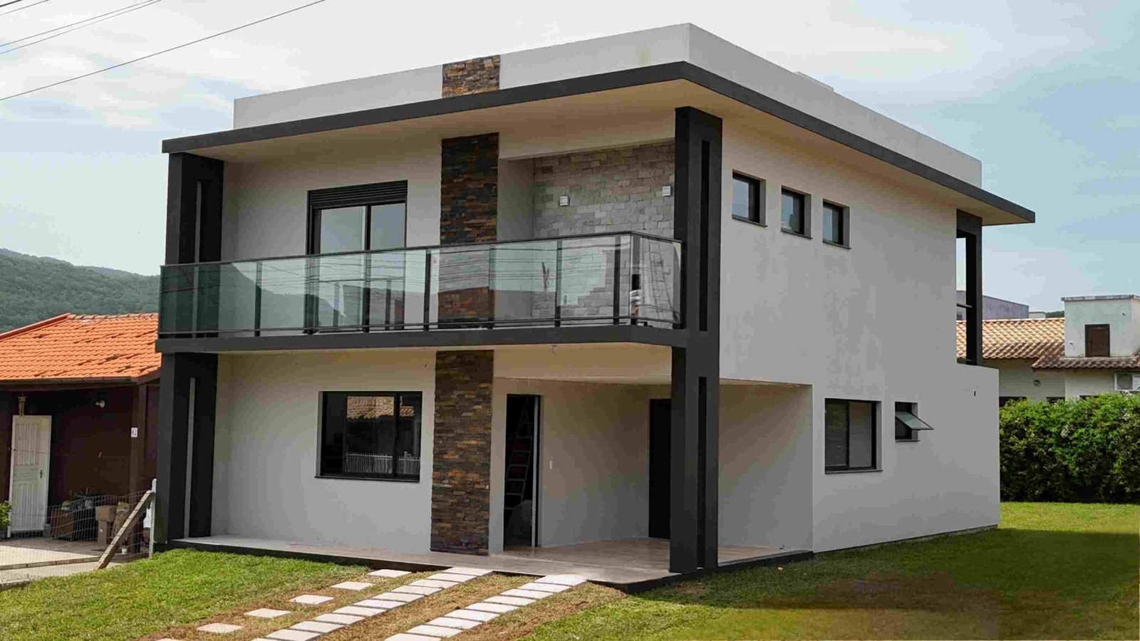 Construtora em Imbituba: Casa com 3 suítes!