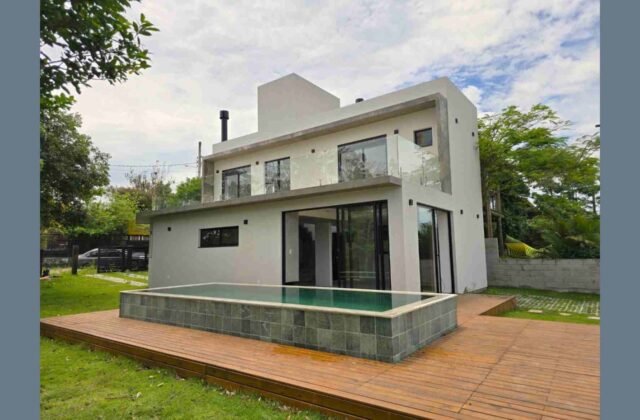 Construtora em Garopaba – Casa venda na Praia do Rosa — Construtora Em Imbituba Sc 24