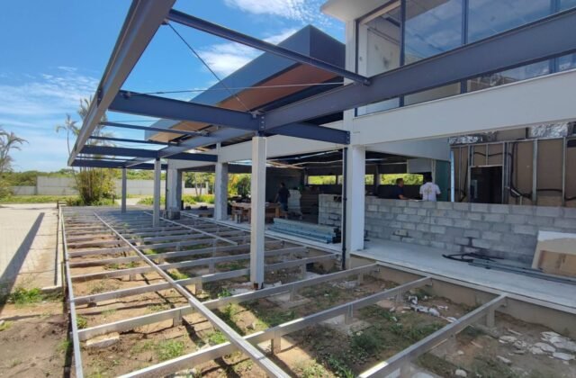 Construção com Estrutura Metálica em Imbituba — Obra Residencial Com Estrutura Metalica Imbituba