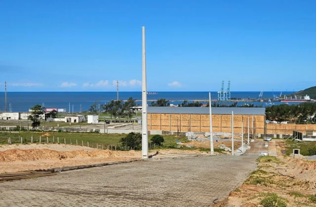 Lote 14 da Quadra D à Venda no Loteamento Bella Vista em Imbituba. — Loteamento Bella Vista Imbituba 2 2